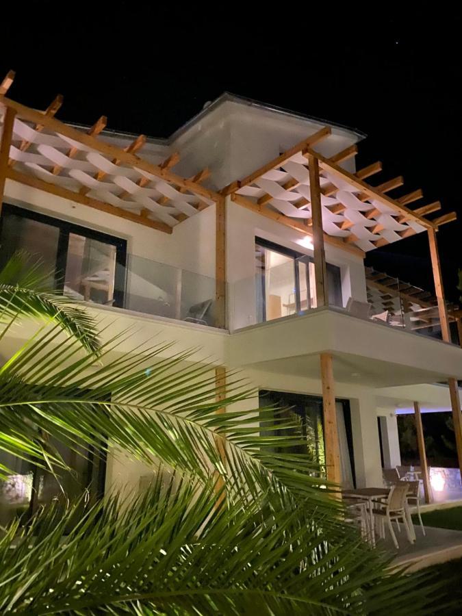 Nisea Beach Apartments Принос Екстериор снимка