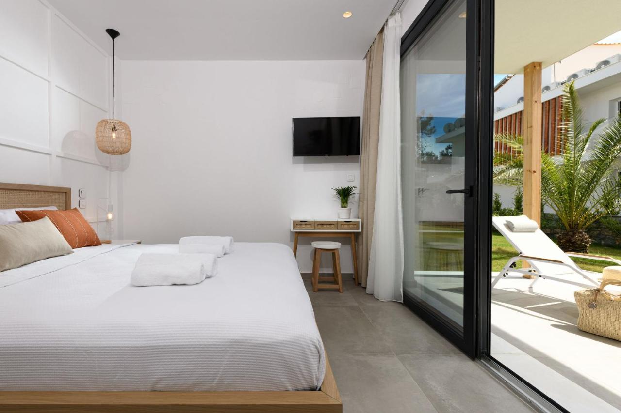 Nisea Beach Apartments Принос Екстериор снимка