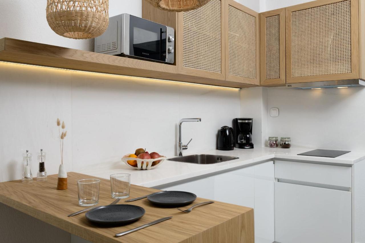 Nisea Beach Apartments Принос Екстериор снимка